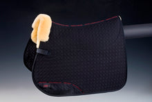Load image into Gallery viewer, Christ Lammfelle Sheepskin Saddle Square