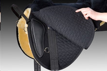 Load image into Gallery viewer, Horsedream 'Cloud Special' Bareback Riding Pad manufactured by Christ Lammfelle
