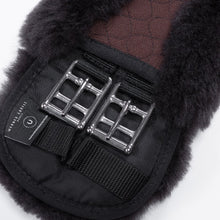 Load image into Gallery viewer, Werner Christ Lammfelle Sheepskin Dressage Girth. Half Moon. Brown