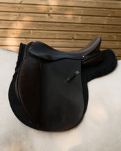 Load image into Gallery viewer, Sheepskin half lined English GP Numnah