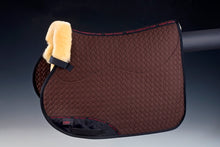 Load image into Gallery viewer, Christ Lammfelle Sheepskin Saddle Square