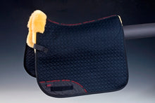Load image into Gallery viewer, Christ Lammfelle Sheepskin Saddle Square