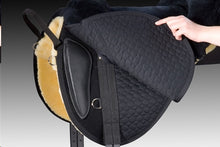 Load image into Gallery viewer, Horsedream &#39;Cloud Special&#39; Bareback Riding Pad manufactured by Christ Lammfelle